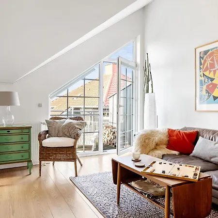 Feriehus Fantastisk Hjem I Med Badstue Bogense
